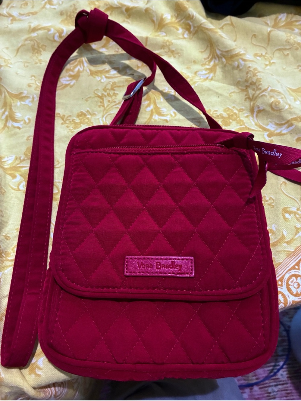 New Vera Bradly Red Microfiber Quilted Crossbody. Multiple compartments zipper